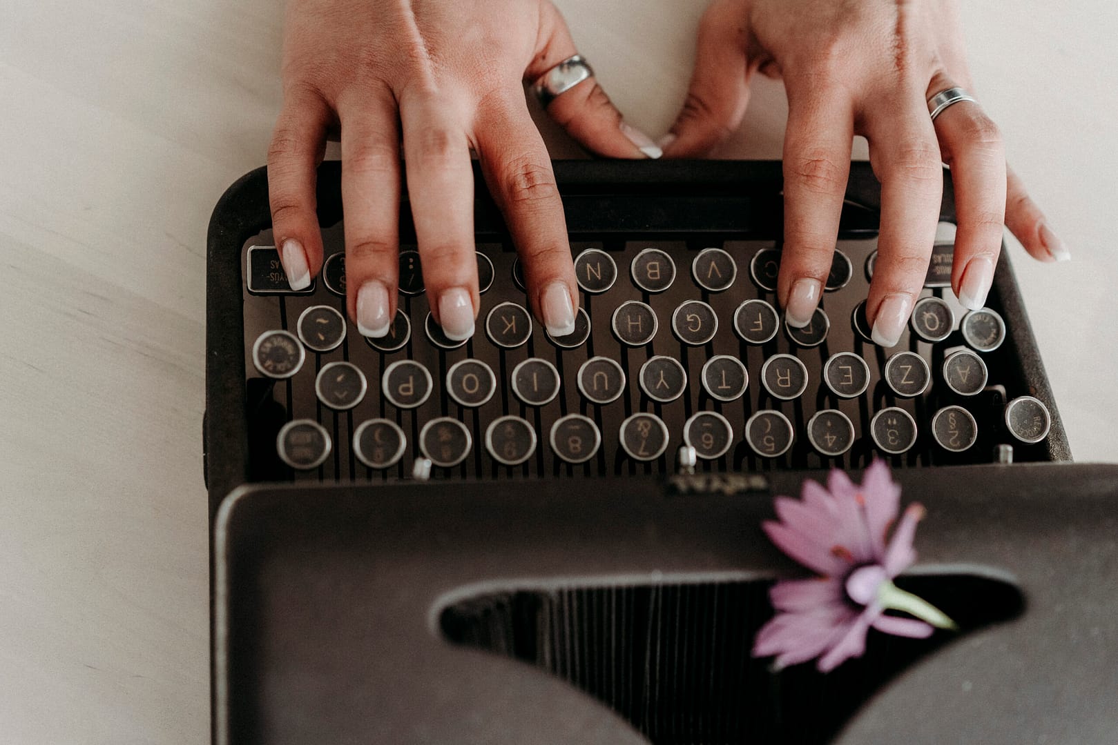 Brand Session | Kat Pascoal Photography Organização de processos administrativos e gestão documental para pequenas empresas